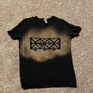 Aztec black/brown t shirt